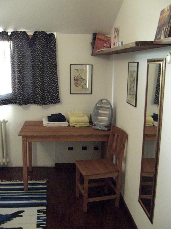Casa Alle Coste Camere In Affitto Масса-Мариттима Номер фото